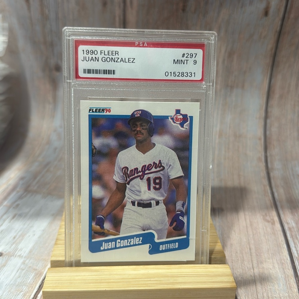 1990 Fleer Juan Gonzalez #297 PSA Mint 9 Baseball Card Item #PHK563